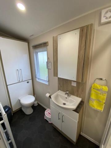 Glade Lodge- North Devon Coast, Bideford Bay Caravan Park Exterior foto